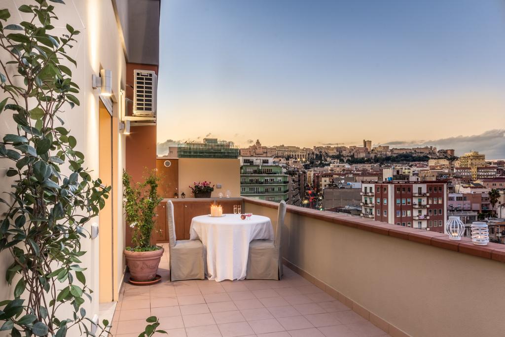 Ferienwohnung Elafi Penthouse Cagliari Exterior foto