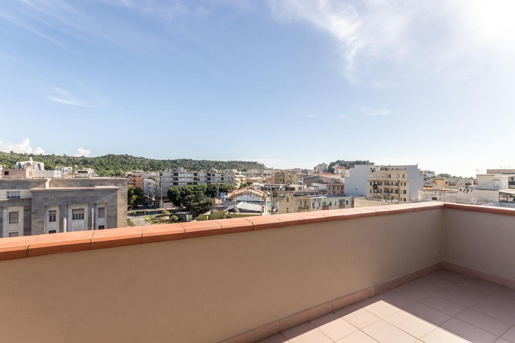 Ferienwohnung Elafi Penthouse Cagliari Exterior foto