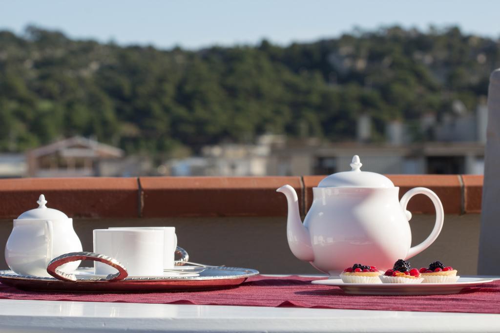 Ferienwohnung Elafi Penthouse Cagliari Exterior foto