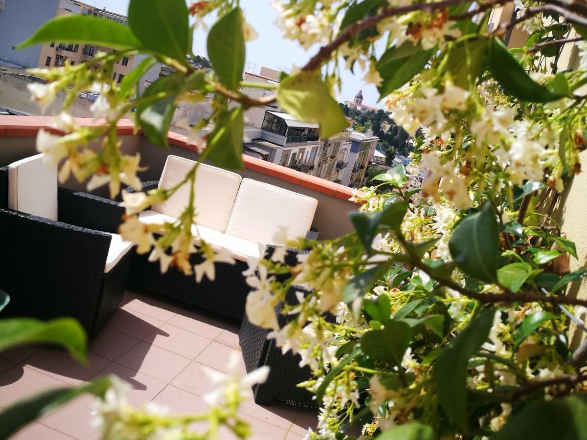 Ferienwohnung Elafi Penthouse Cagliari Exterior foto